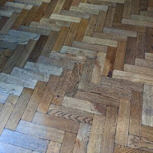 Starlink Patterns Parquet Herringbone Faded Brown Oak
